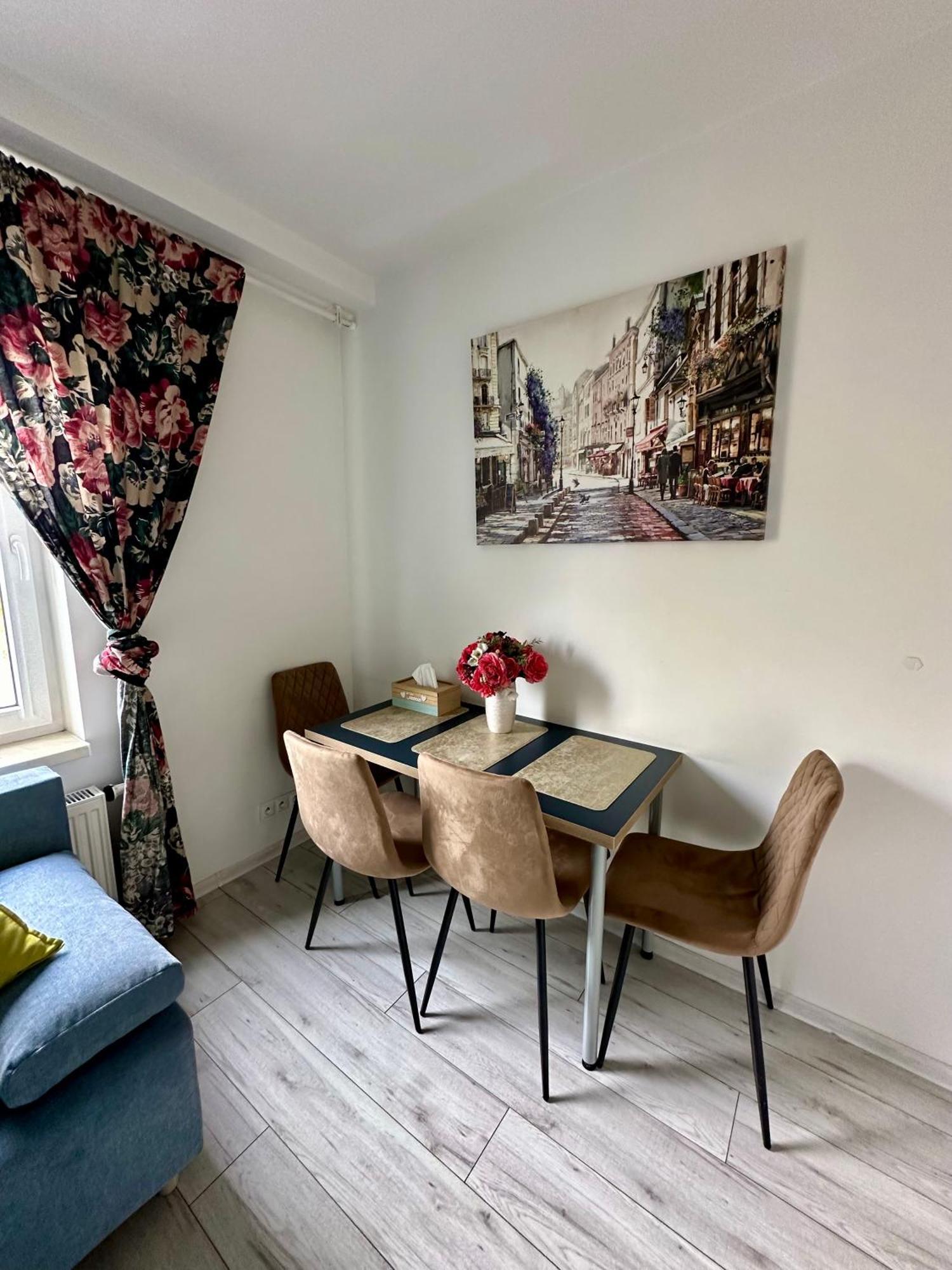 Apartamenty 1 Maja 94 Катовице Екстериор снимка