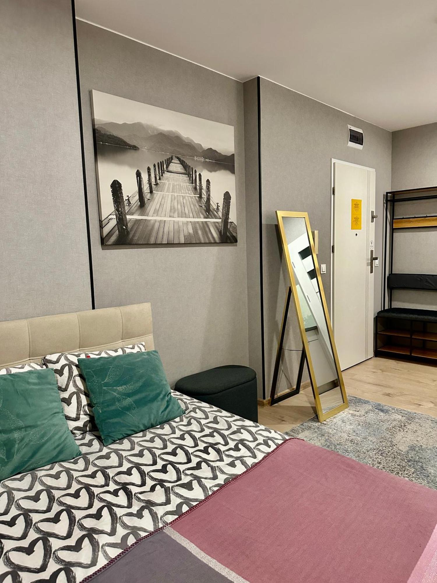 Apartamenty 1 Maja 94 Катовице Екстериор снимка
