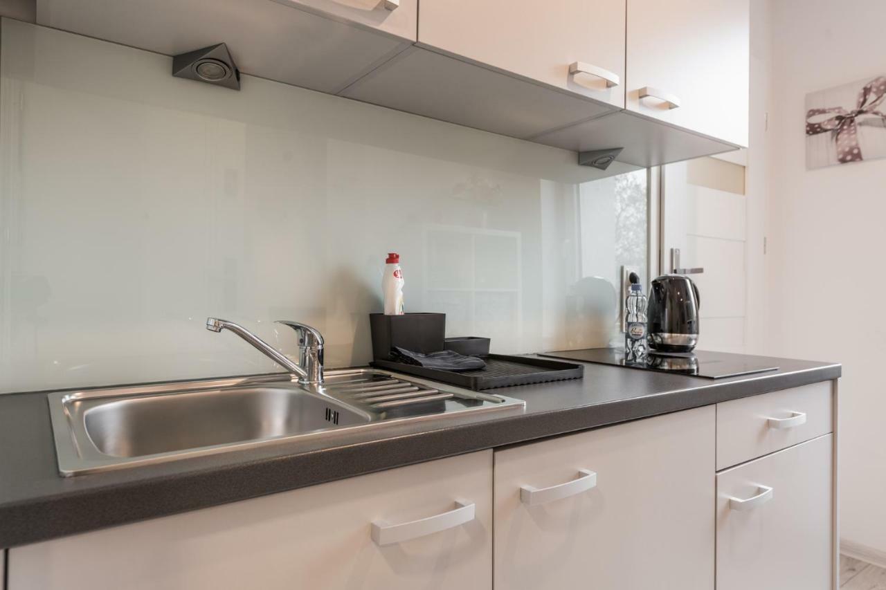 Apartamenty 1 Maja 94 Катовице Екстериор снимка